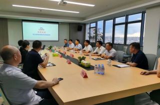 湖南澧縣縣委常委、縣長王啟武一行深入寧波萌恒參觀考察