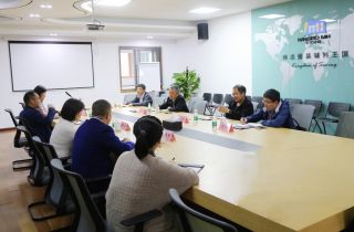 寧波市保稅區(qū)管委會陸志孟主任一行蒞臨萌恒走訪調(diào)研